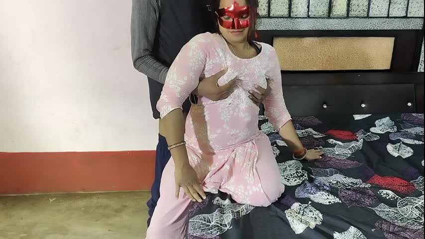Indian Girl Soniya Begging Her BF to Come in Her Asshole