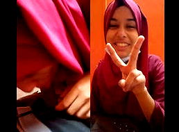 Beautiful Hijabi Babe Giving Blowjob Outdoor