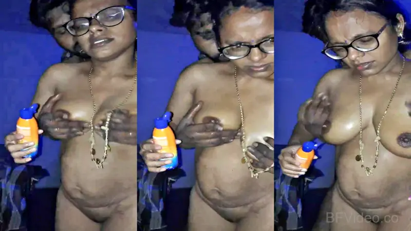 Bhabhi Boob Press Massaging With Oil Viral MMS