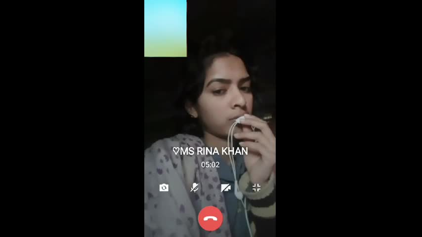 Bangladeshi girl rina khan showing boobs