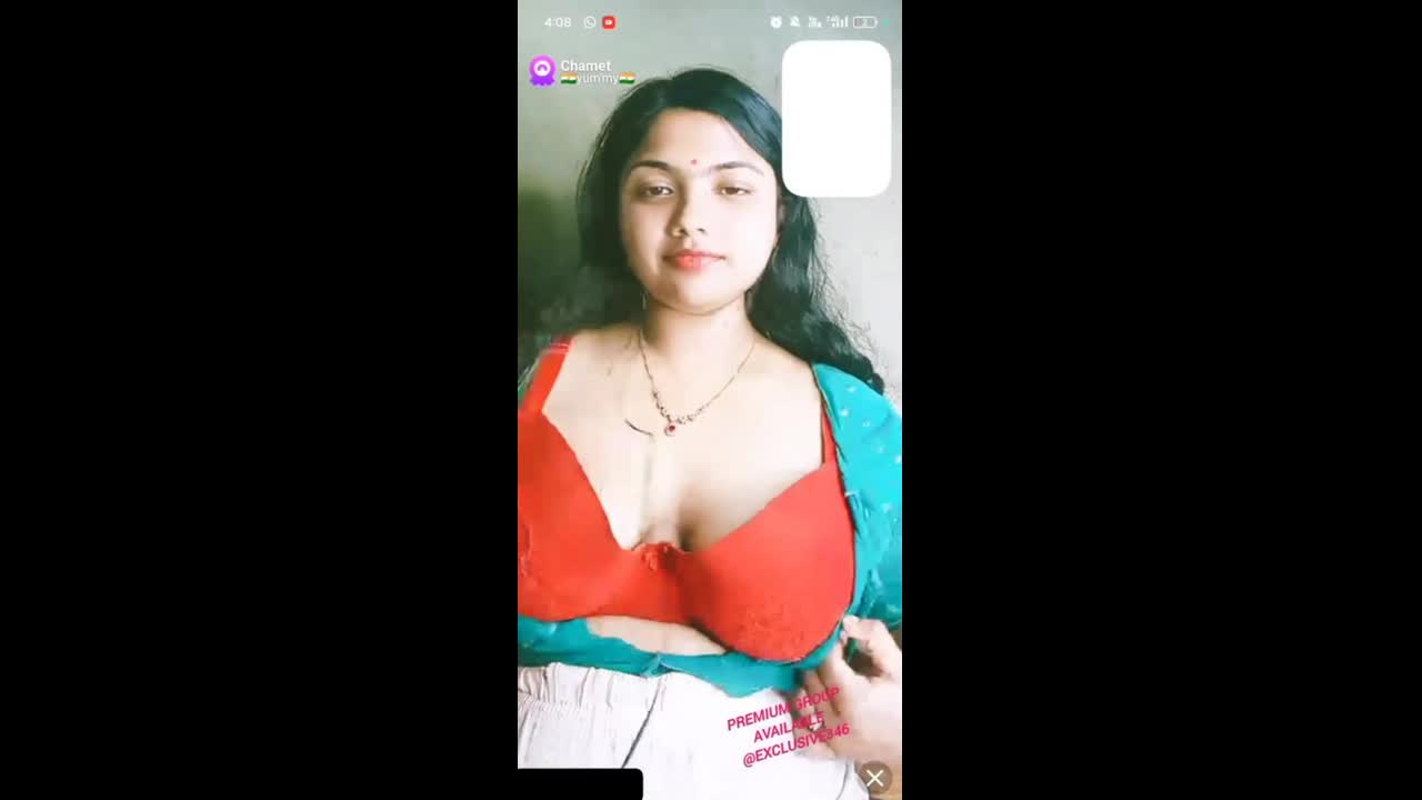 yum’my Showing Boobs, Pussy & Ass and Masturbating Hard on Chamet Live ~ with FACE