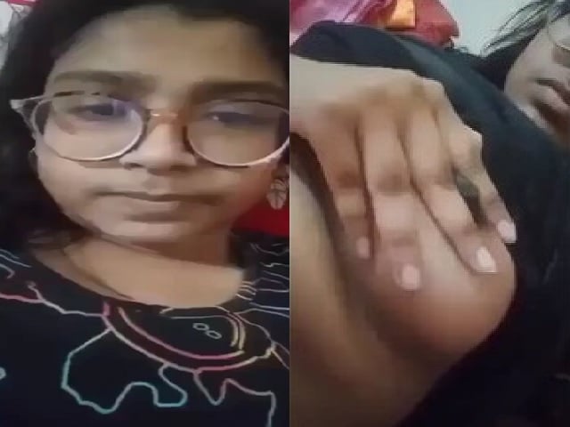 Ex lover boobs show video making exclusive