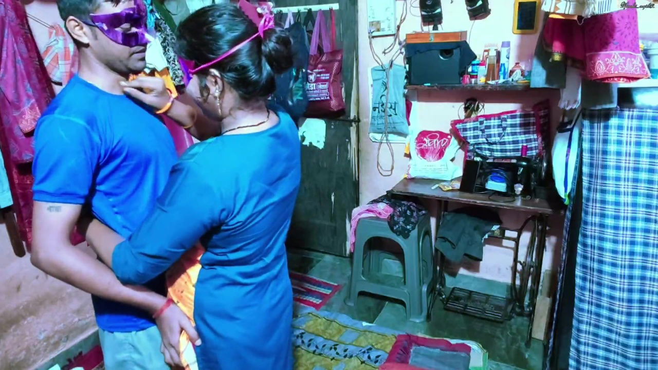 Asian girl fucked the paw seller in all positions