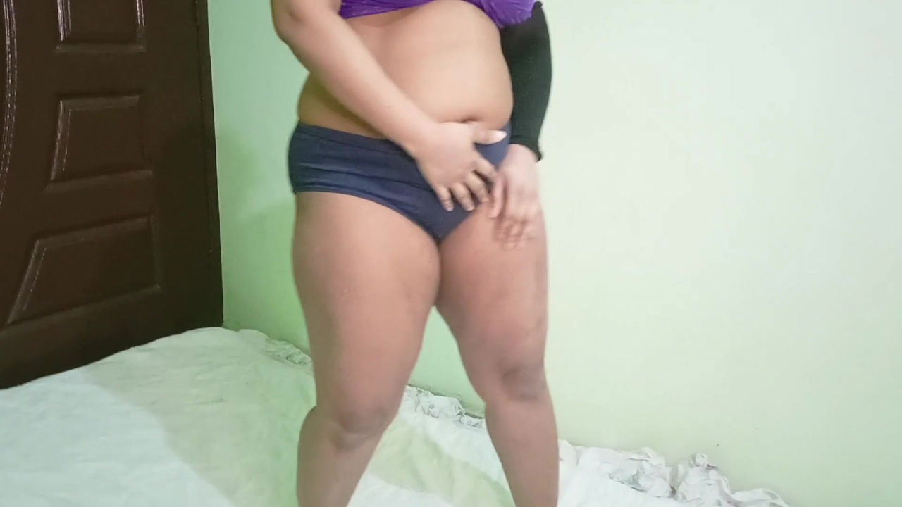 Pakistani Girl Hira butt show big natural tits she horny girl