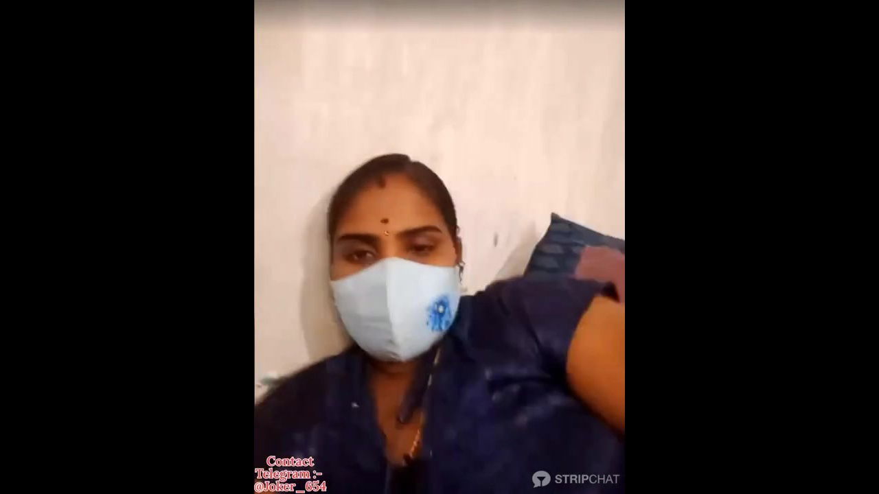 Tamil Riyalini12 Bhabhi Teasing On StripChat