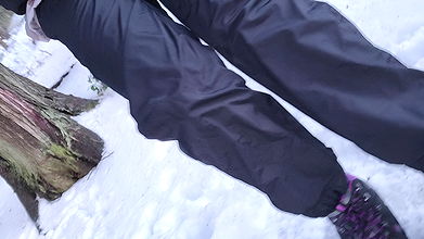 594314Nerdyfaery Snow pee pee